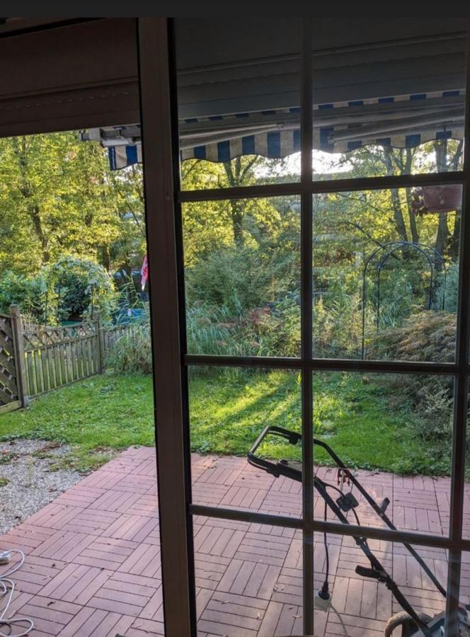 Monteurwohnung Mit Garten 6 Personen * Düsseldorf