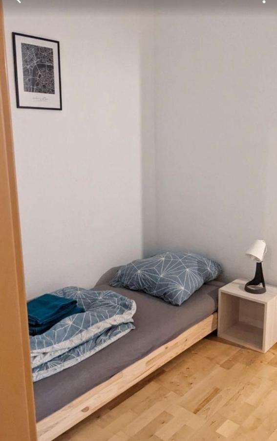 Appartement Monteurwohnung Mit Garten 6 Personen Düsseldorf